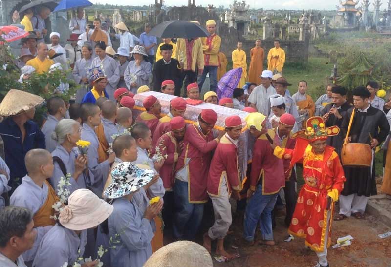 L''enterrement dans la culture vietnamienne