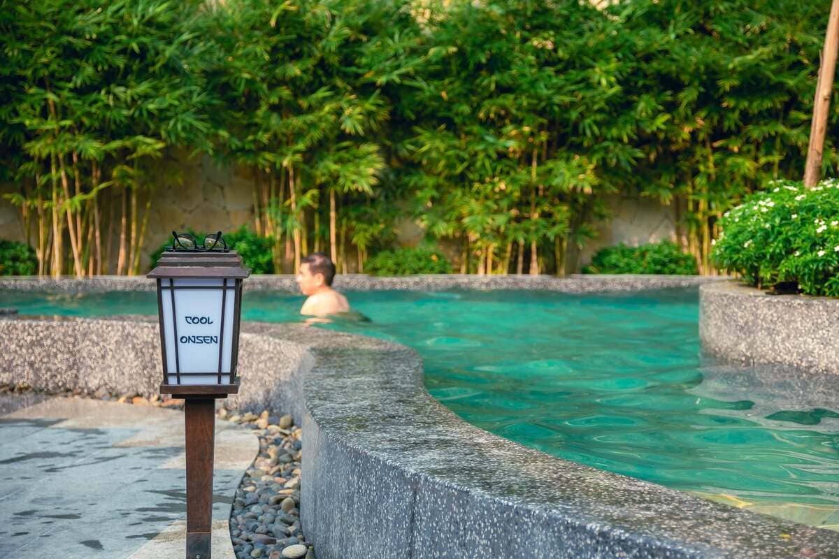 Onsen au Vietnam : une pause bien-être entre sources chaudes et paysages naturels