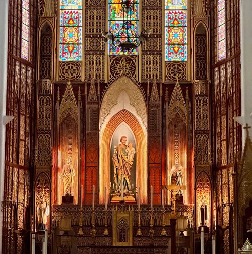 Cathédrale Saint-Joseph de Hanoï : visite, histoire & horaires