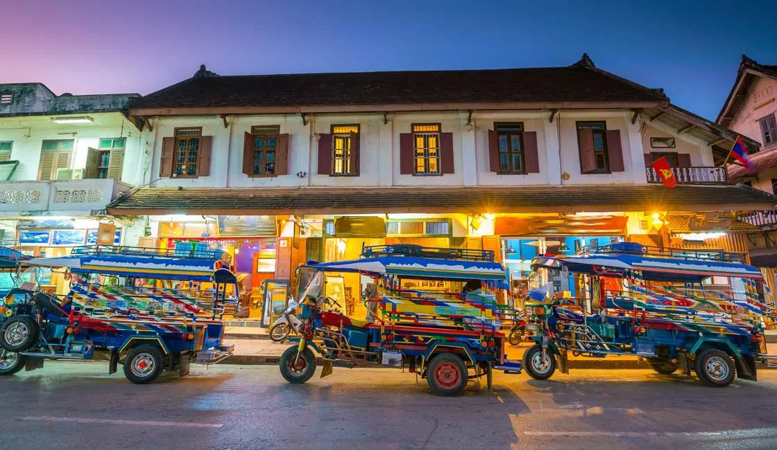 Luang Prabang : 6 guides essentiels pour un voyage parfait