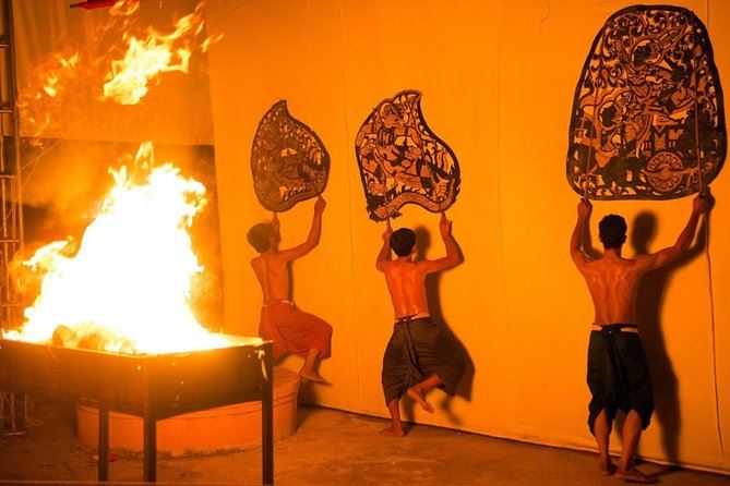 Sbek thom : L’âme du théâtre d’ombres khmer