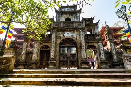 Pagode des Parfums: Lieu sacré de pèlerinage au Vietnam