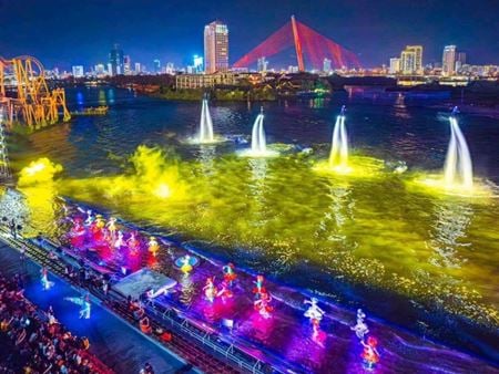 Da Nang Downtown : Le coeur vibrant de la vie nocturne à Da Nang