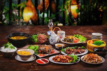 10 Meilleurs restaurants et Lieux pour déguster la cuisine à Hanoï