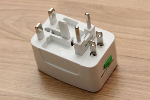 Prises et tension électrique lors de vos voyages au Cambodge