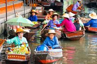 Les 7 marchés flottants les plus populaires de Thaïlande : Vraiment incontournables ?