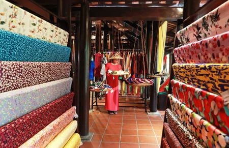 Hoi An : Des vêtements sur mesure en 24h, à des prix incomparables