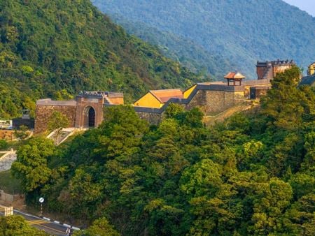 Porte de Hai Van : La première grande porte du monde au centre du Viet Nam