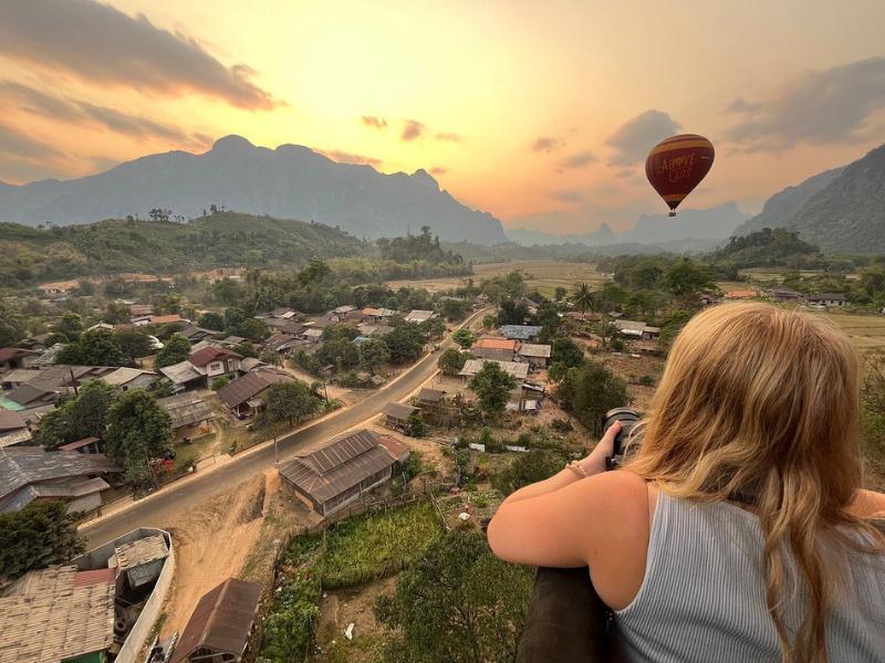 La plupart des touristes ont exprimé leur satisfaction après un vol en montgolfière