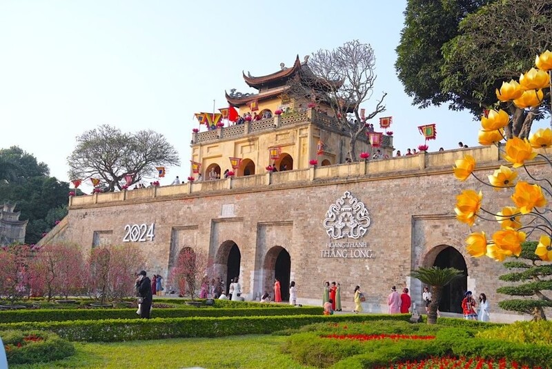 La Citadelle impériale de Thang Long accueille une série d'événements commémorant le 70e anniversaire de la Libération de Hanoï.