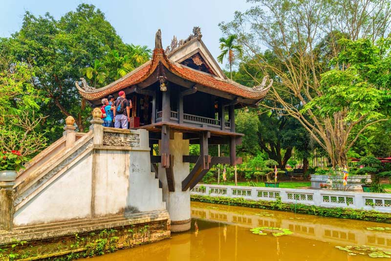 one pillar pagoda