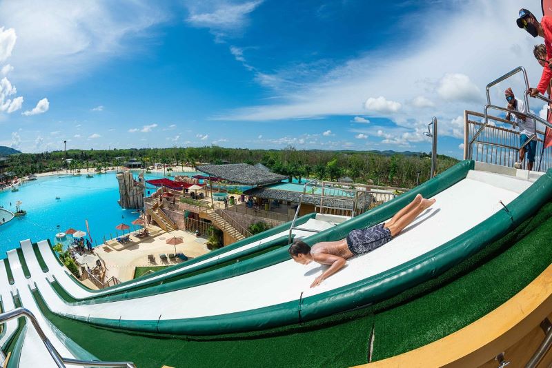 Blue Tree Lagoon : Aventures aquatiques variées