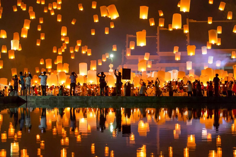 Fête des lanternes Yi Peng
