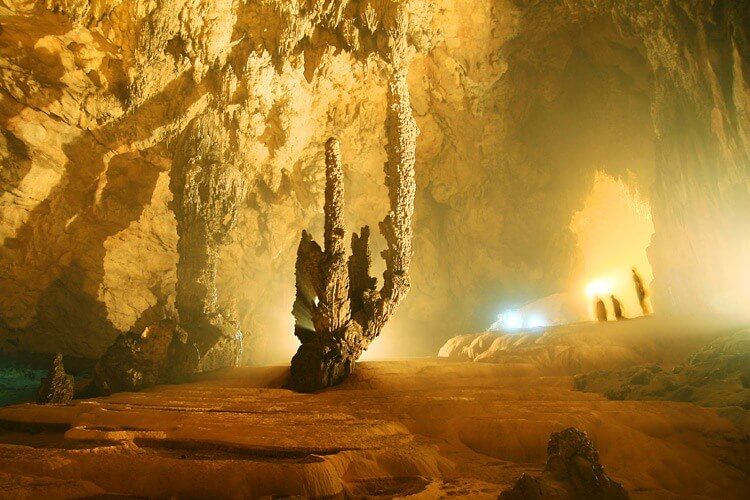 La grotte de Nguom Ngao