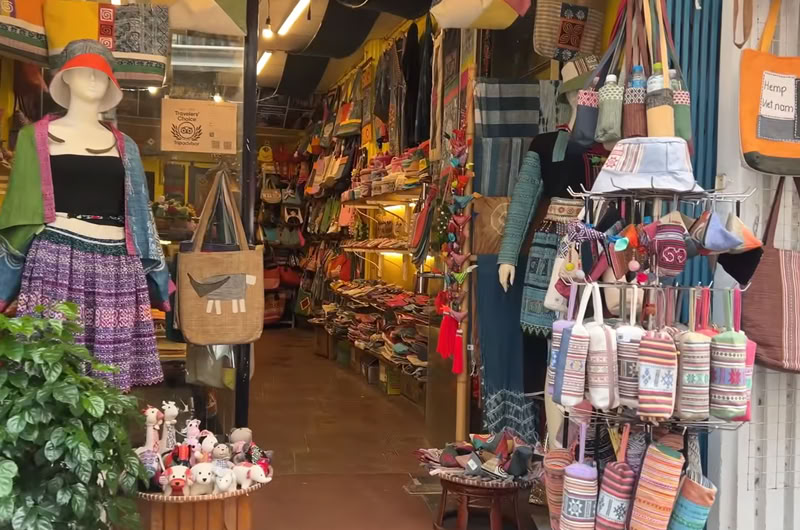 Le shopping à Hoi An.