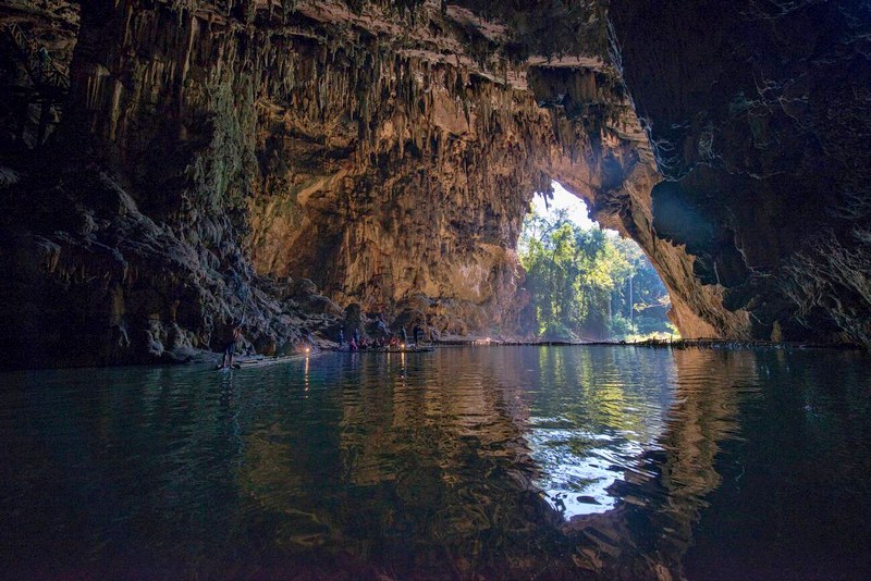Grottes Tham Lod