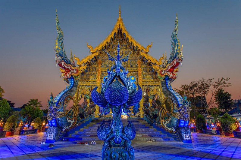Wat Rong Suea Ten ou le temple Bleu