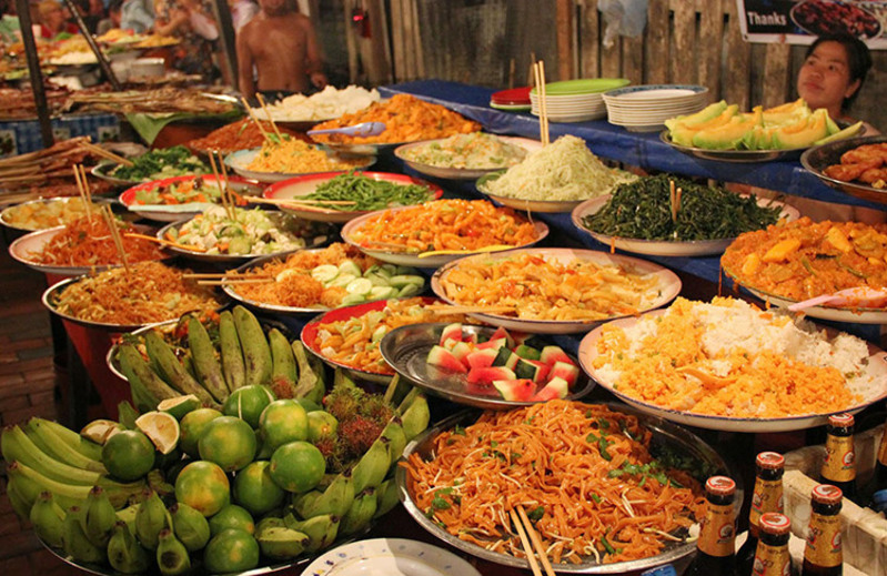 Cuisine de rue au Laos