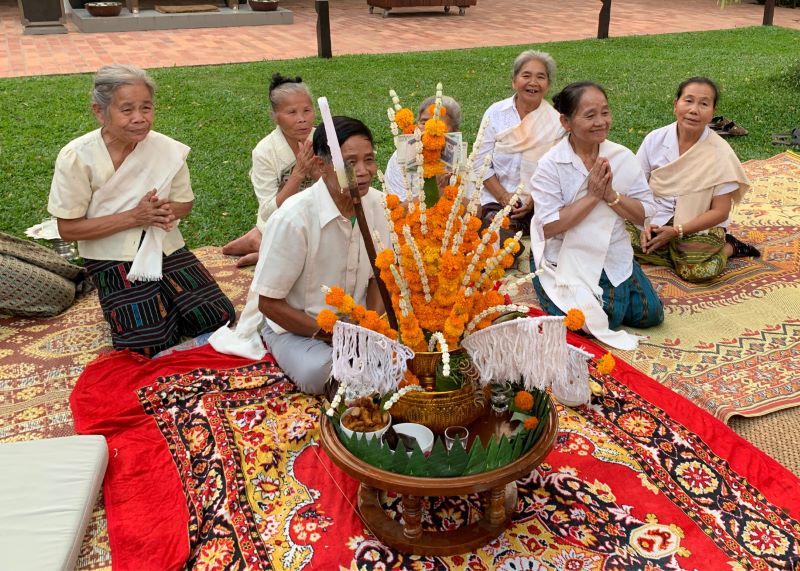 Apprendre des mots en laotien pour exprimer le respect envers la culture