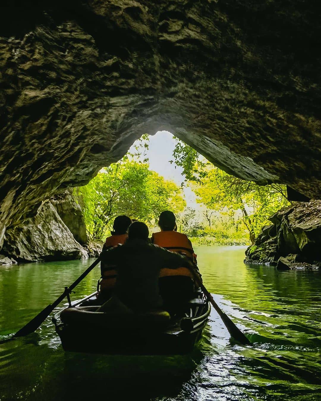 promenade en bateau au Vietnam