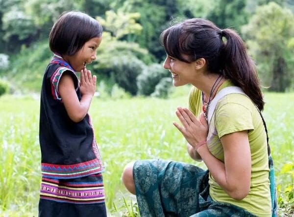 culture bonjour en thailande