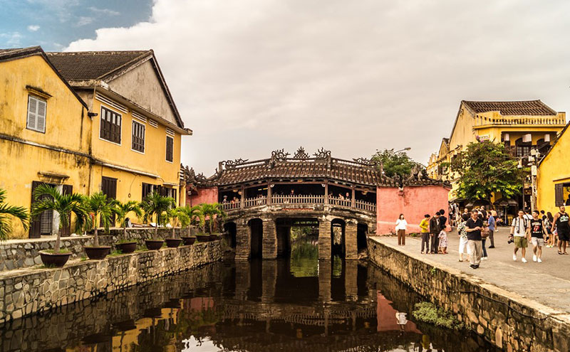 pont des japonais hoi an