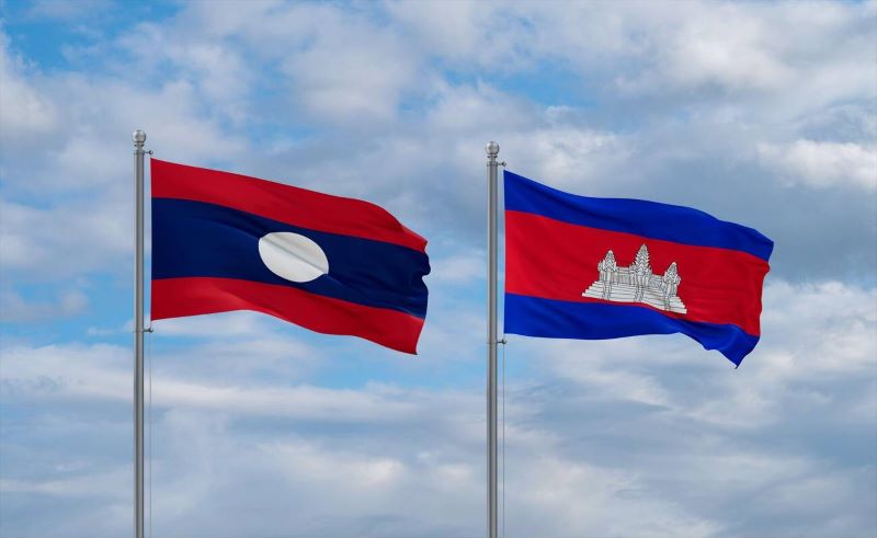 drapeaux laos cam