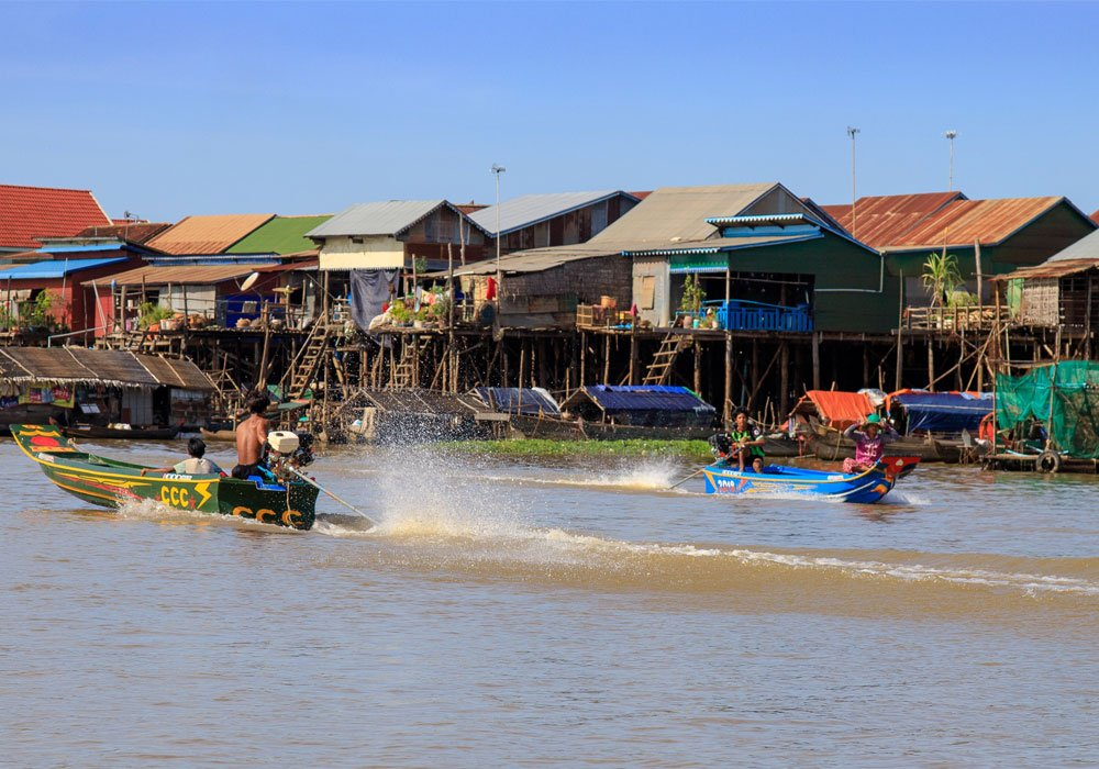 Le village flottant de Kampong Khleang