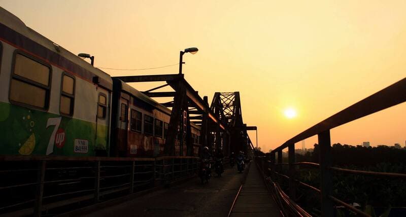  pont Long Biên