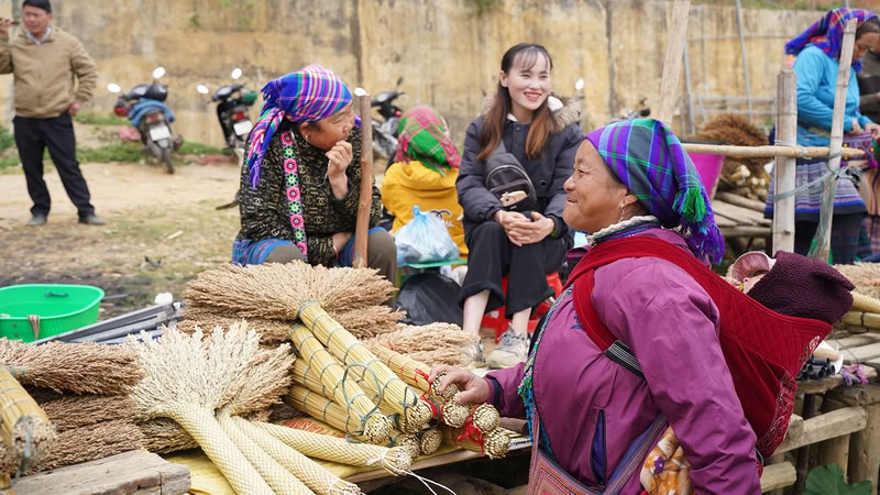 Un marché des ethnies à Sapa 