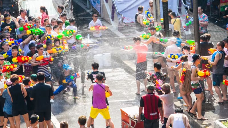 La fête du Songkran à Bangkok