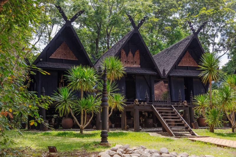 Architecture traditionnelle au musée Baandam