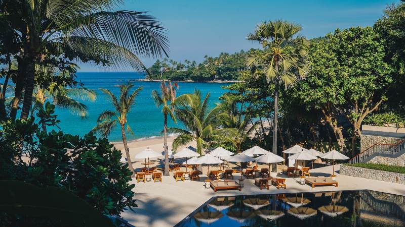 piscine the surin hotel