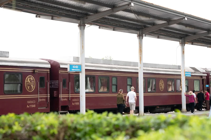 SJourney, le train de luxe entre Hanoi et Saigon