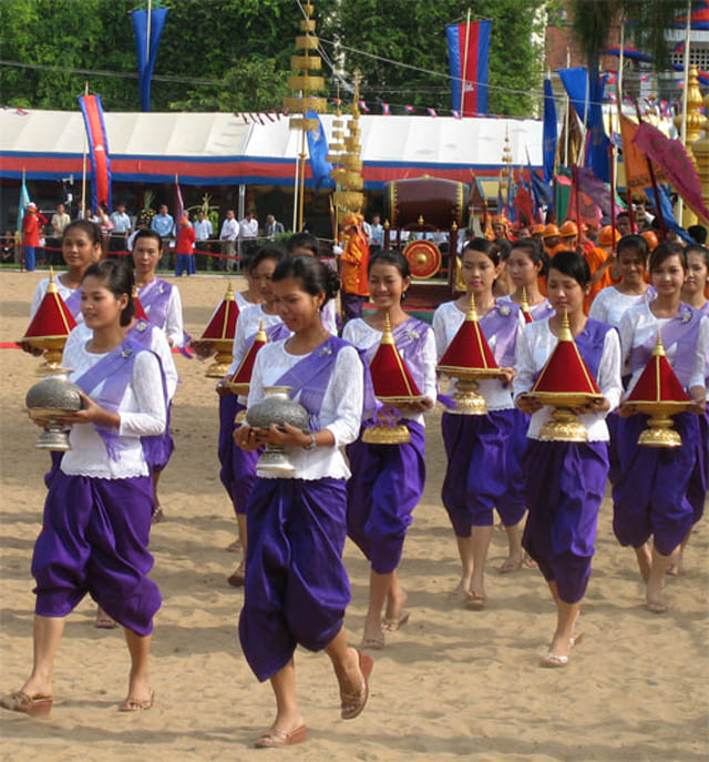 Sampot, la tenue traditionnelle cambodgienne
