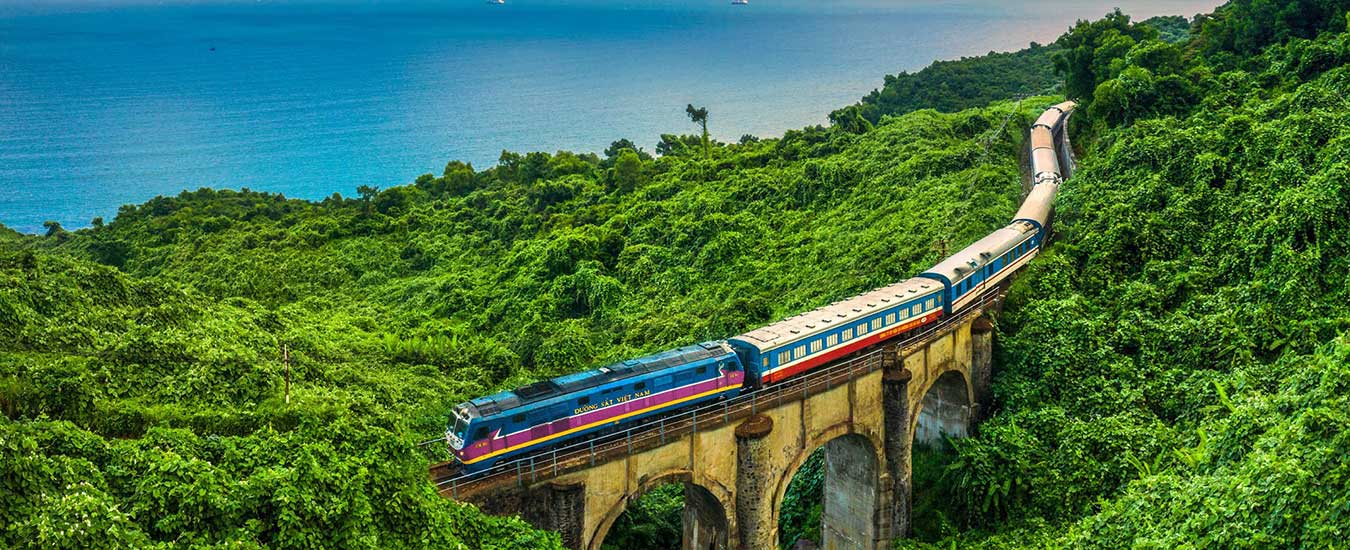 Voyage en train au Vietnam : Guide COMPLET, Itinéraires et Astuces