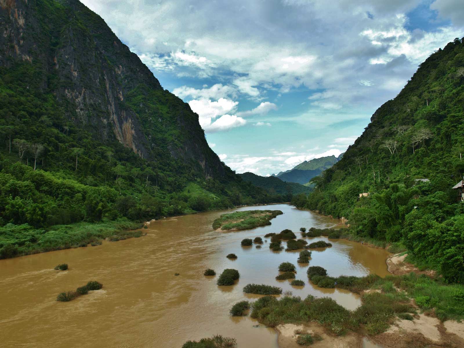 Nong Khiaw et la rivière Nam Ou