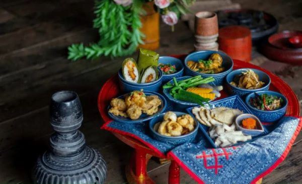 Dîner-spectacle Khantoke à Chiang Mai