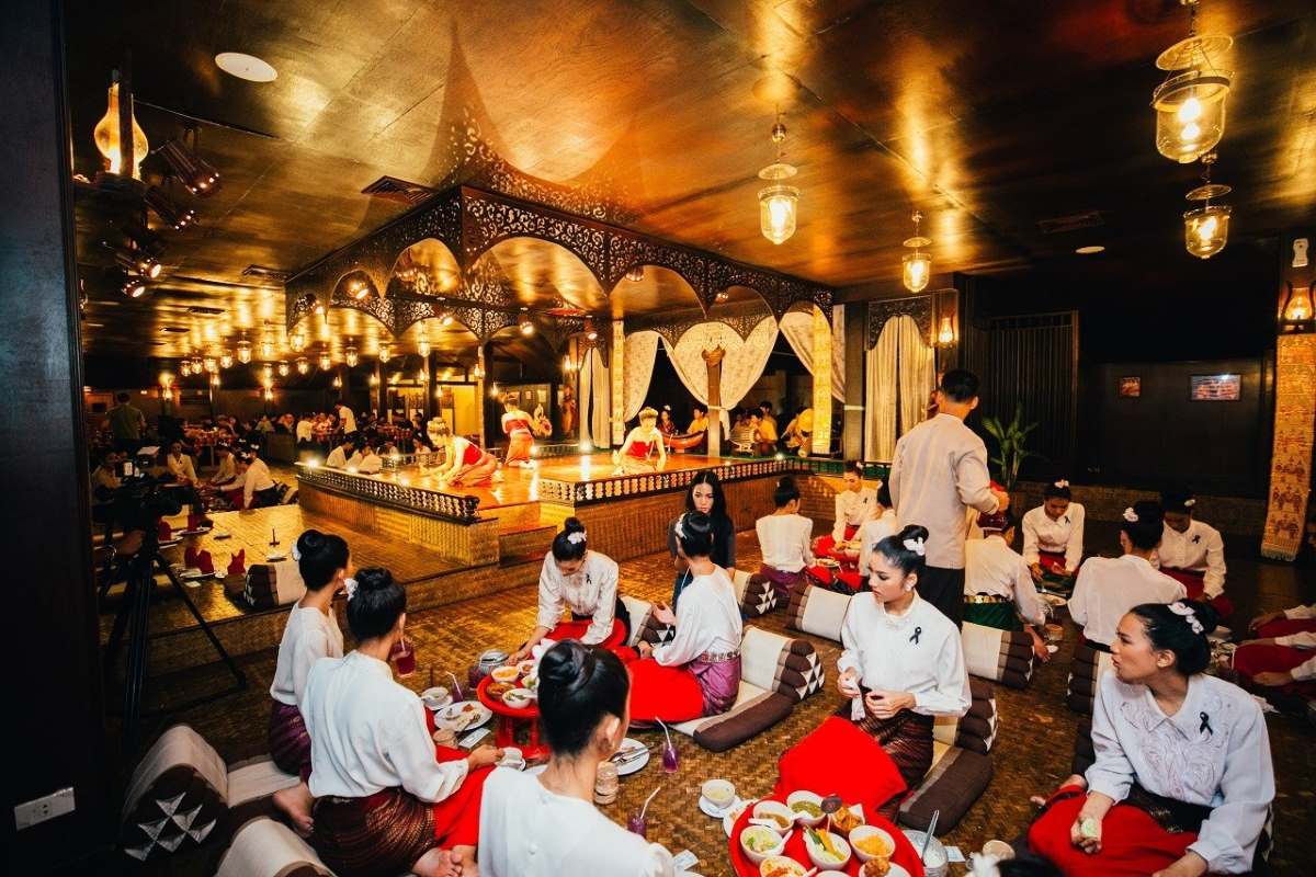 Dîner-spectacle Khantoke à Chiang Mai