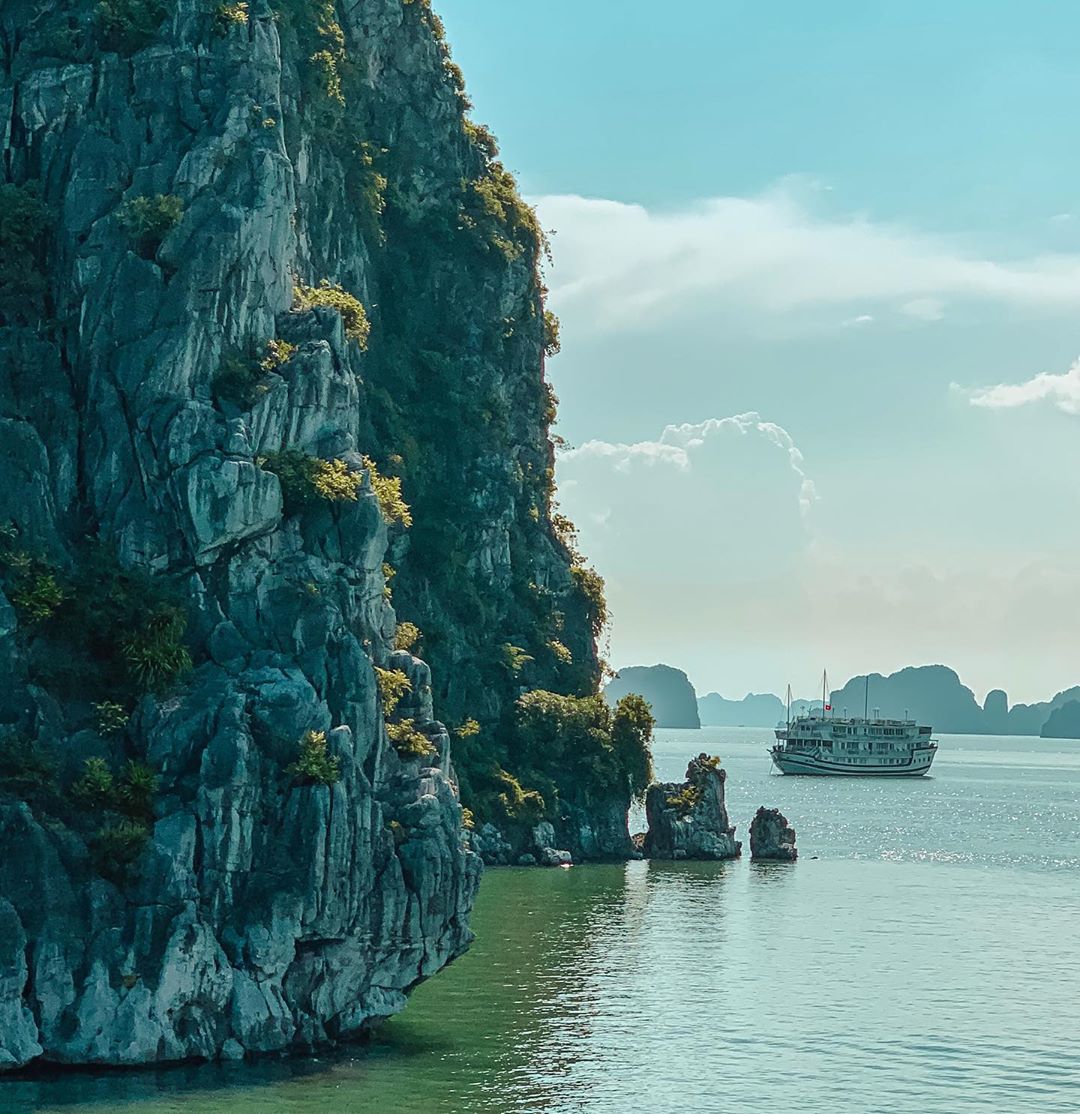 baie de Bai Tu Long