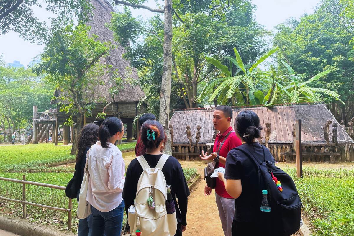 Cours de formation des guides touristiques