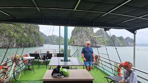 M. Emmanuel et sa femme