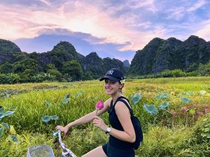 Ballade à vélo à la campagne paisible de la baie d'Halong terrestre 2
