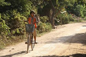 Une jeune fille cambodgienne
