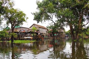 Un village flottant au Cambodge 