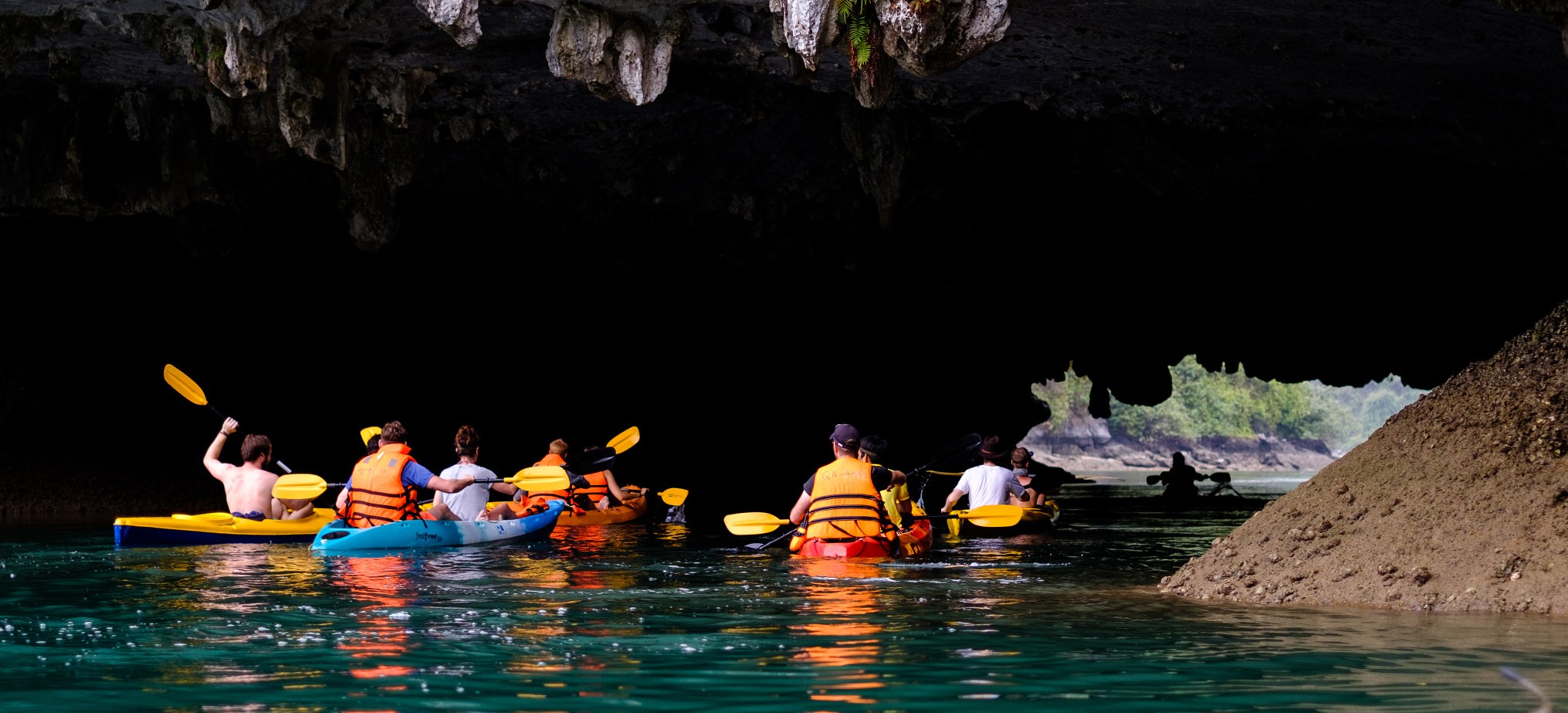 Croisière à bord dune jonque collective à Lan Ha 3 jours