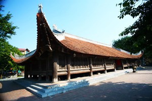 La pagode But Thap, Dinh Bang