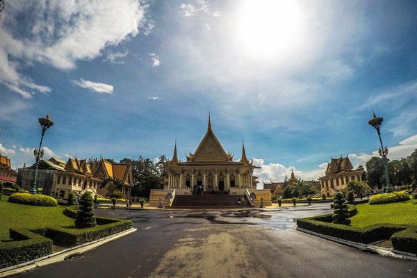 La Place Royale, Phnom Penh
