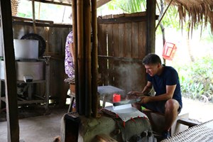 Confection du repas chez l'habitant, Vietnam