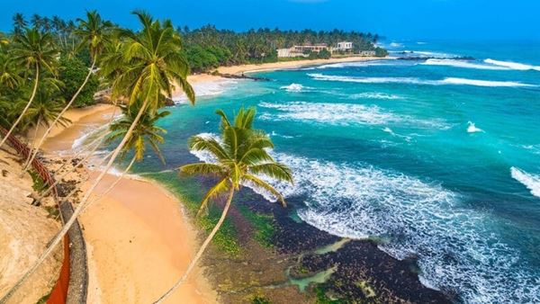 Unawatuna, avec l'une des plages les plus splendides du Sri Lanka